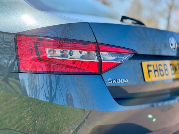 Used Skoda Superb 2019 for sale - 73970838: Photo 55
