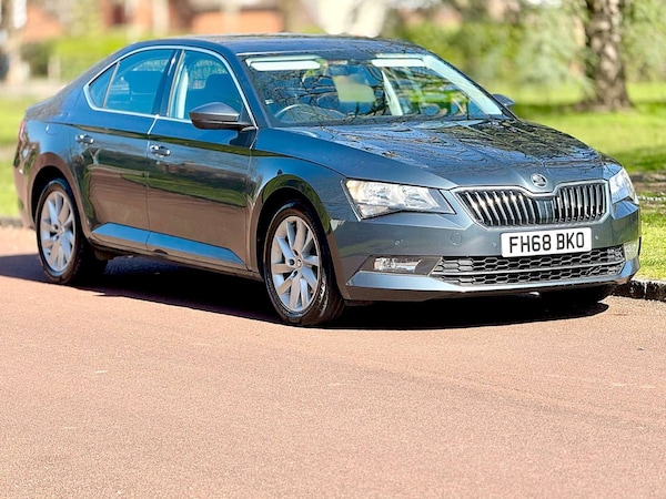 Used Skoda Superb 2019 for sale - 73970838: Photo 6