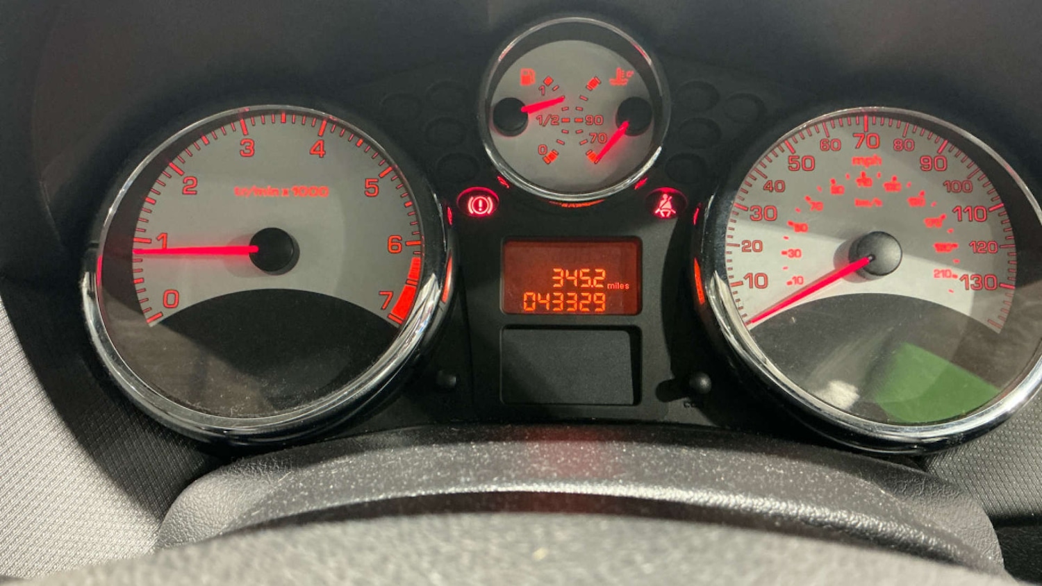 Used Peugeot 207 2010 for sale - 76703580: Photo 10