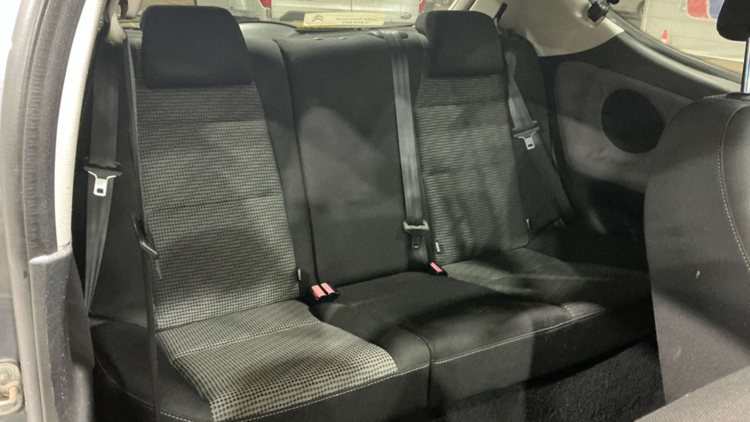 Used Peugeot 207 2010 for sale - 76703580: Photo 8