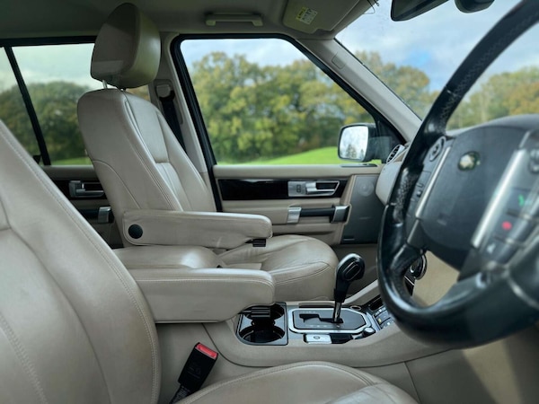 Used Land Rover Discovery 2010 for sale - 73841039: Photo 44