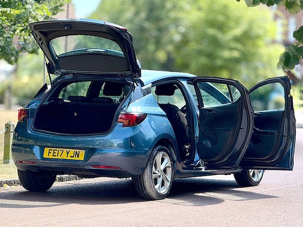 Used Vauxhall Astra 2017 for sale - 74749240: Photo 19