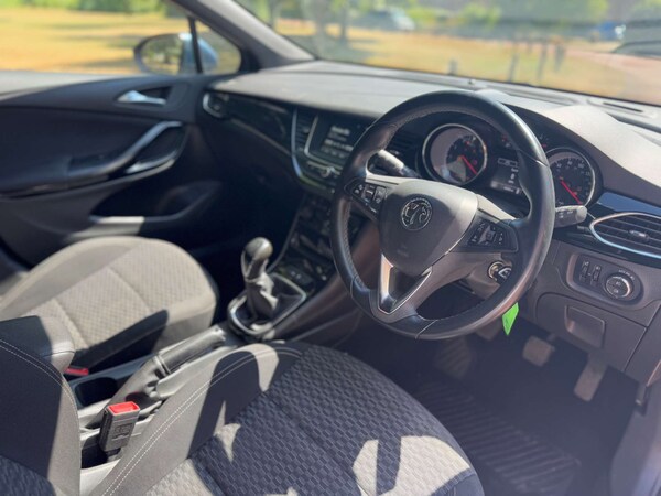 Used Vauxhall Astra 2017 for sale - 74749240: Photo 21