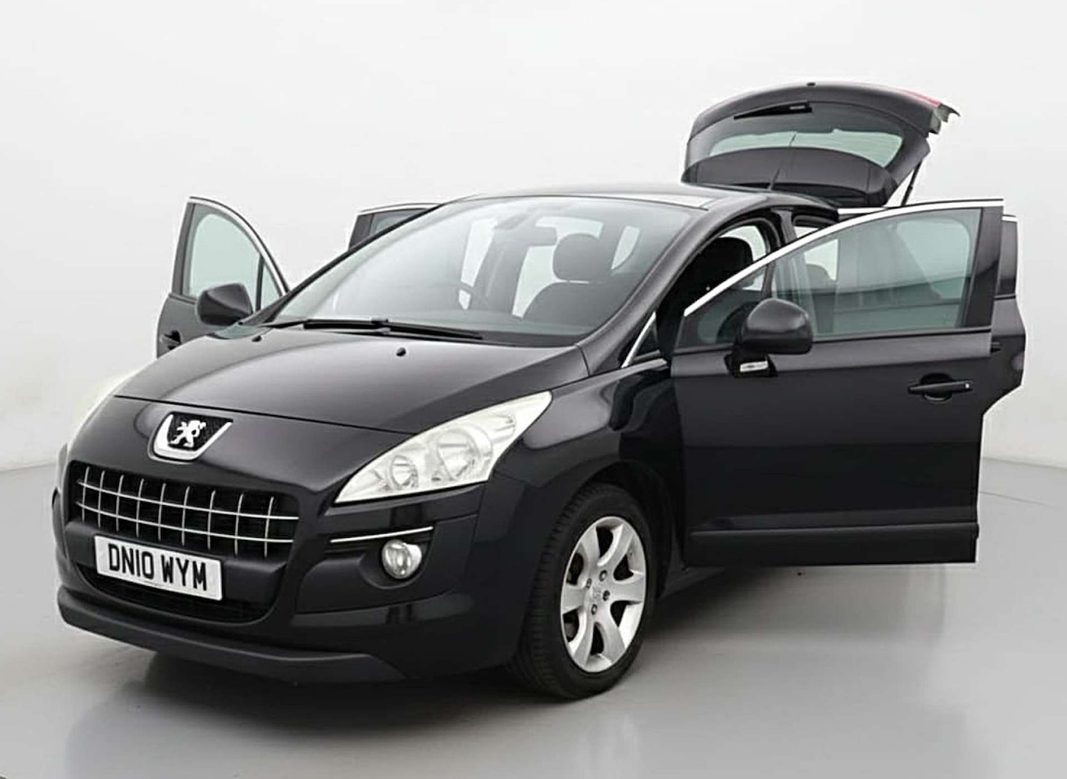 Used Peugeot 3008 2010 for sale - 77262800: Photo 10