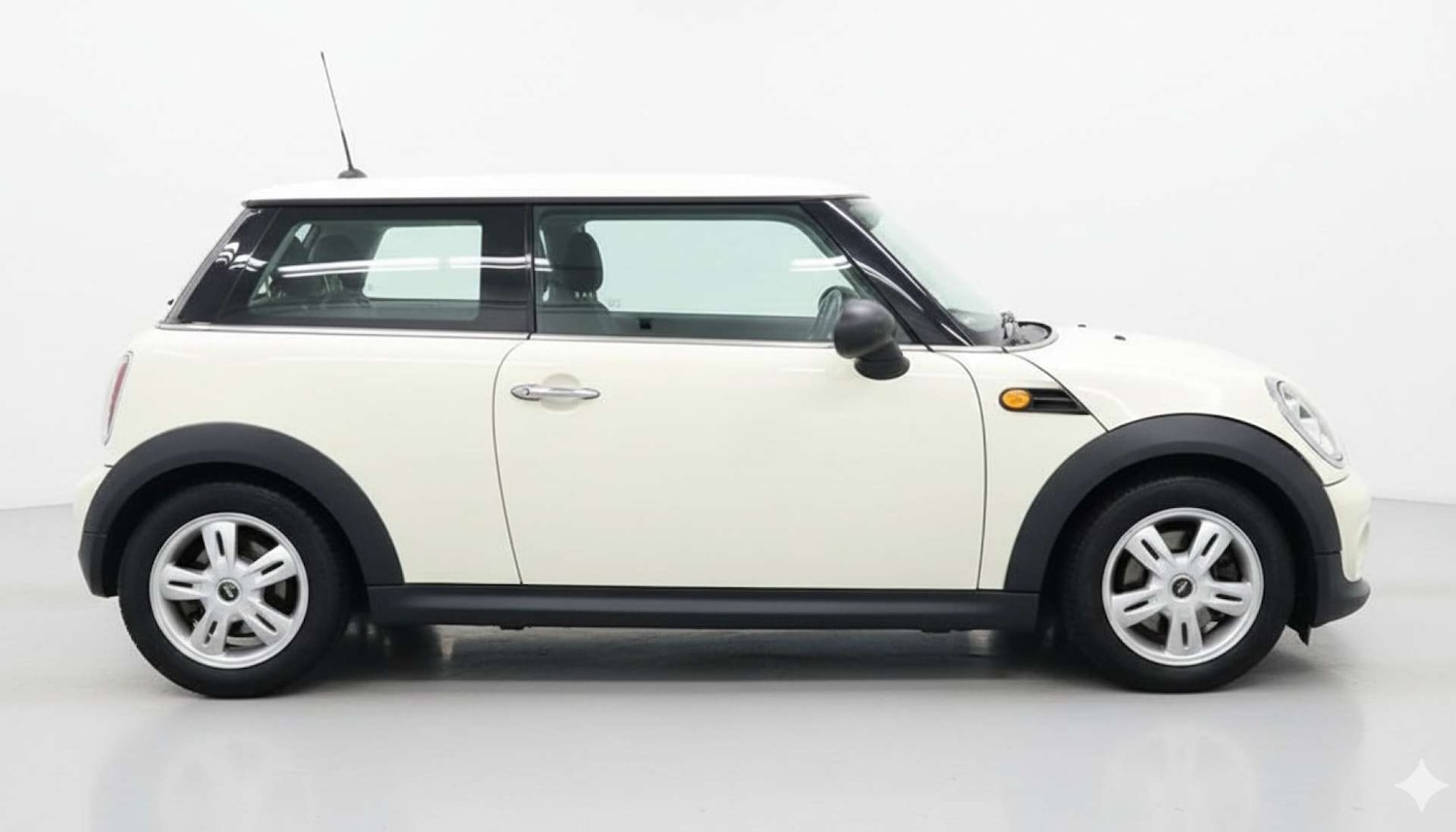 Used MINI Hatch 2012 for sale - 76548062: Photo 8