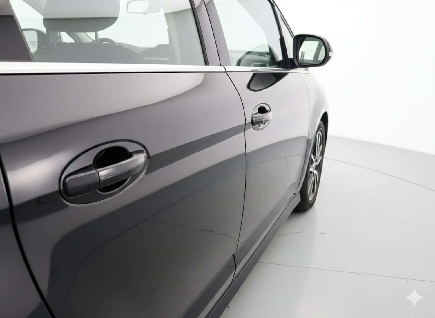 Used Ford C-Max 2013 for sale - 77342232: Photo 17