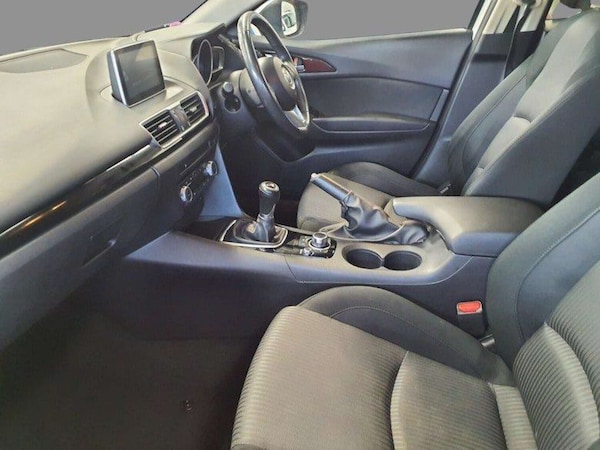 Used Mazda Mazda3 2015 for sale - 73840991: Photo 8