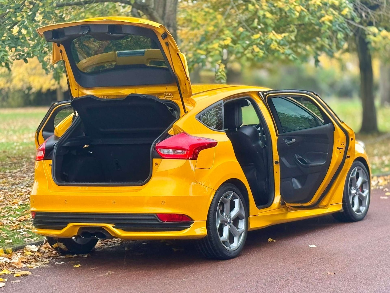 Used Ford Focus 2015 for sale - 76481411: Photo 19