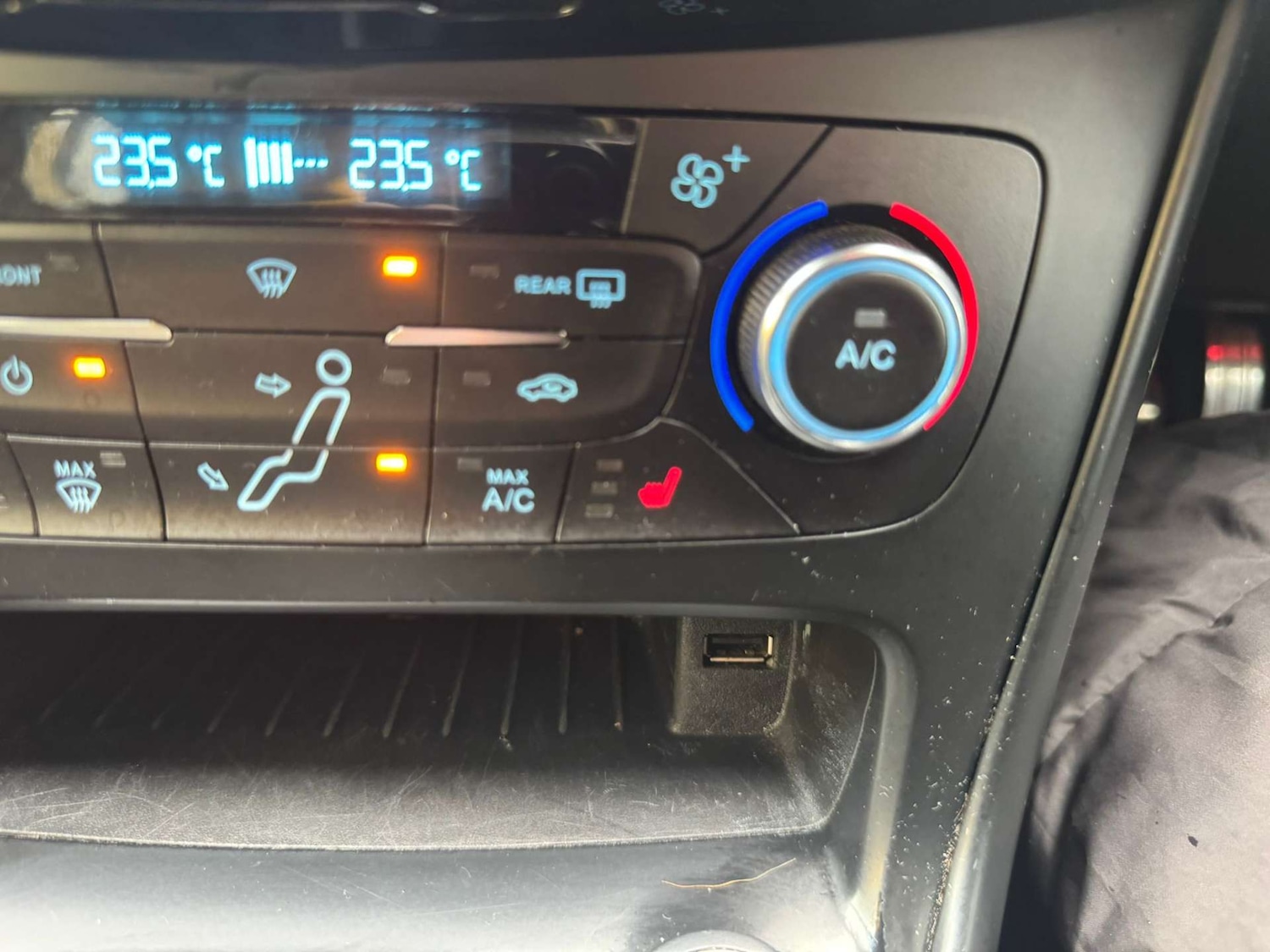 Used Ford Focus 2015 for sale - 76481411: Photo 50