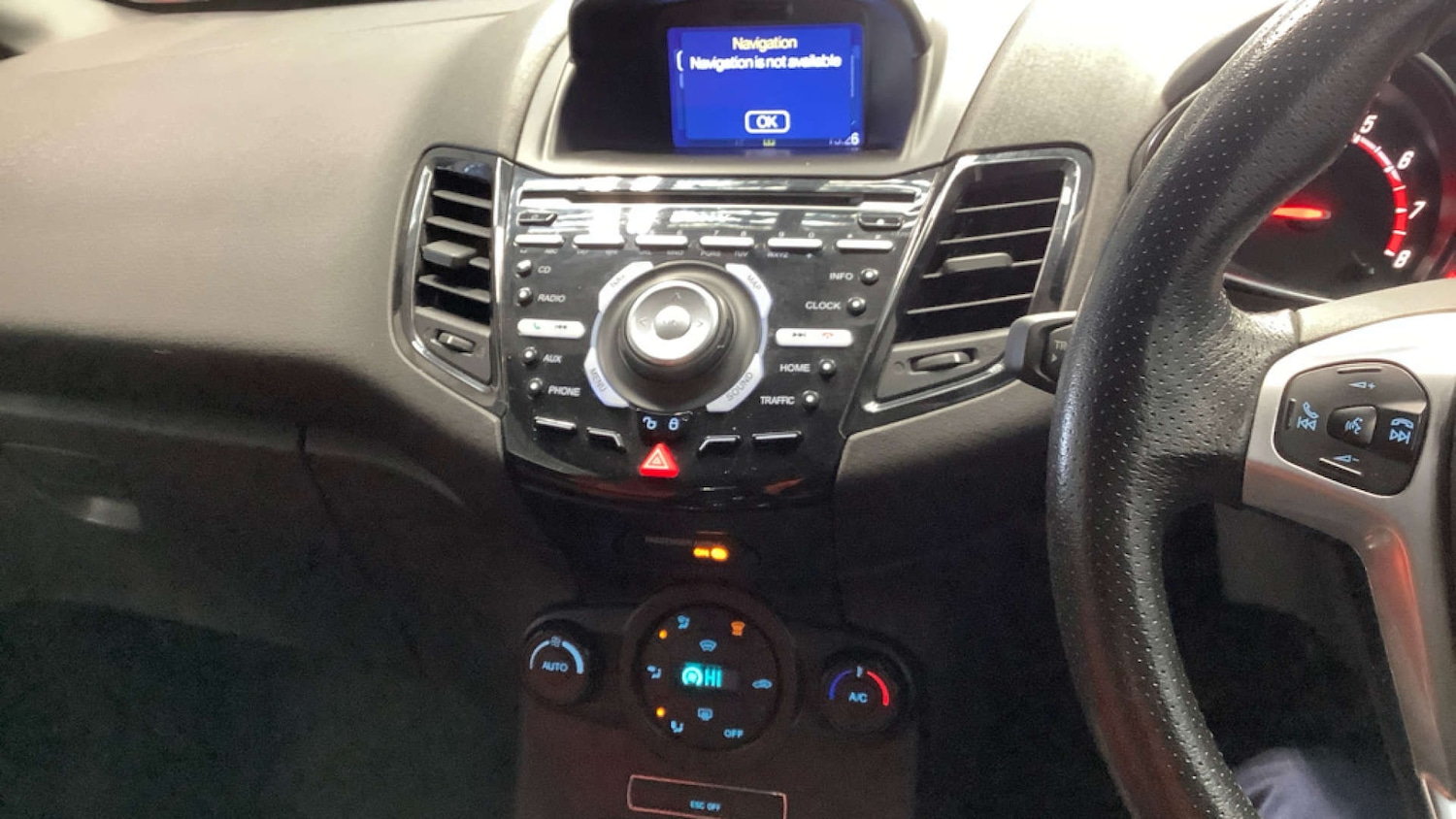 Used Ford Fiesta 2016 for sale - 76737869: Photo 18