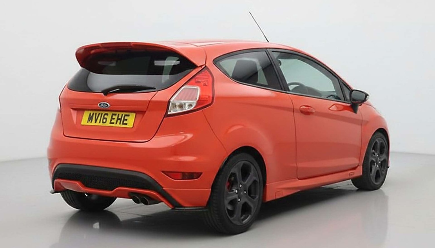 Used Ford Fiesta 2016 for sale - 76737869: Photo 4