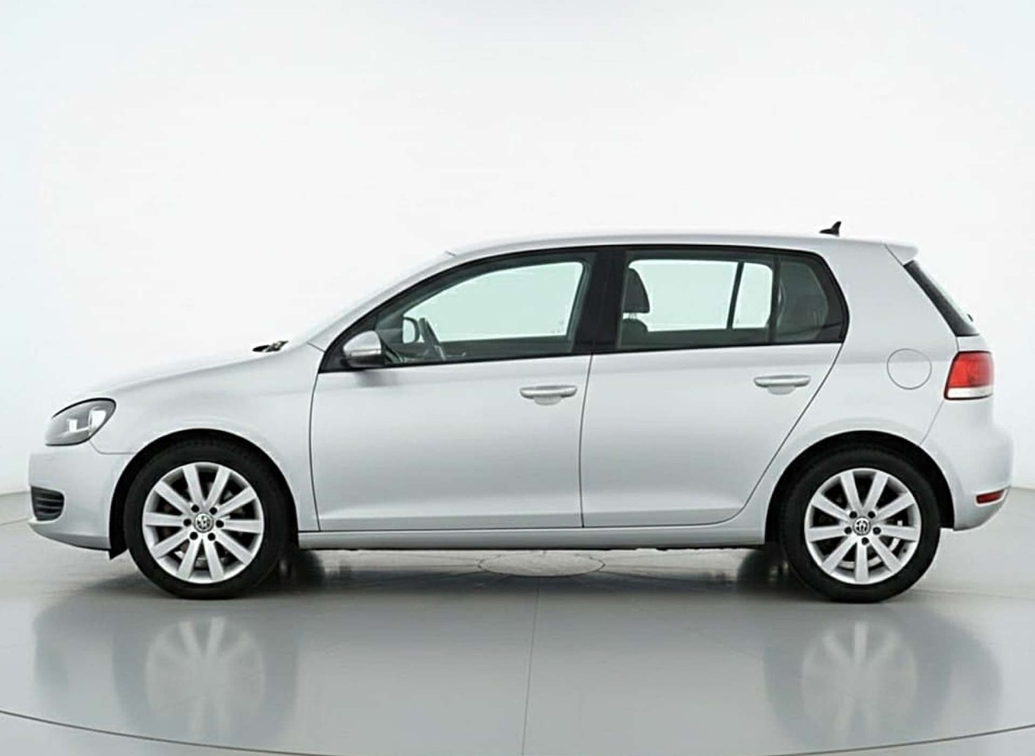 Used Volkswagen Golf 2012 for sale - 77647608: Photo 5