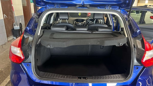 Used Ford Focus 2014 for sale - 75048994: Photo 8