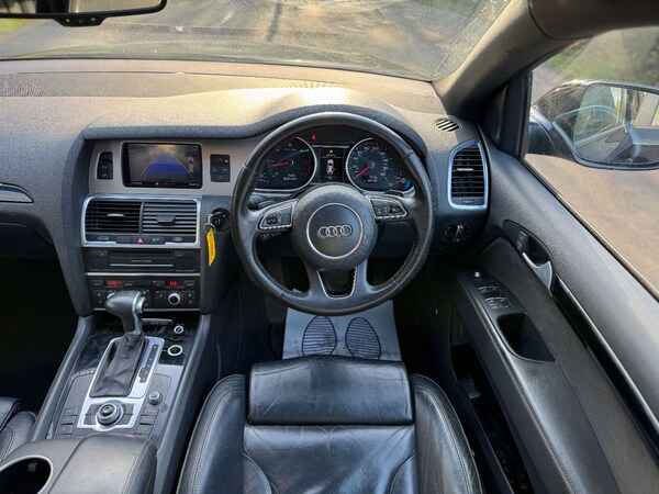 Used Audi Q7 2014 for sale - 76278263: Photo 47