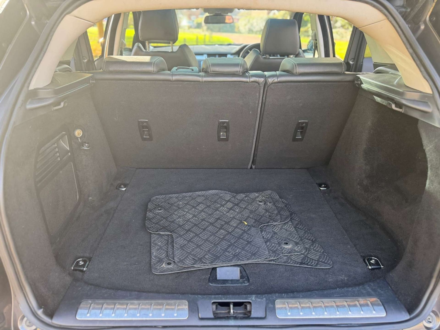 Used Land Rover Range Rover Evoque 2015 for sale - 76525853: Photo 34