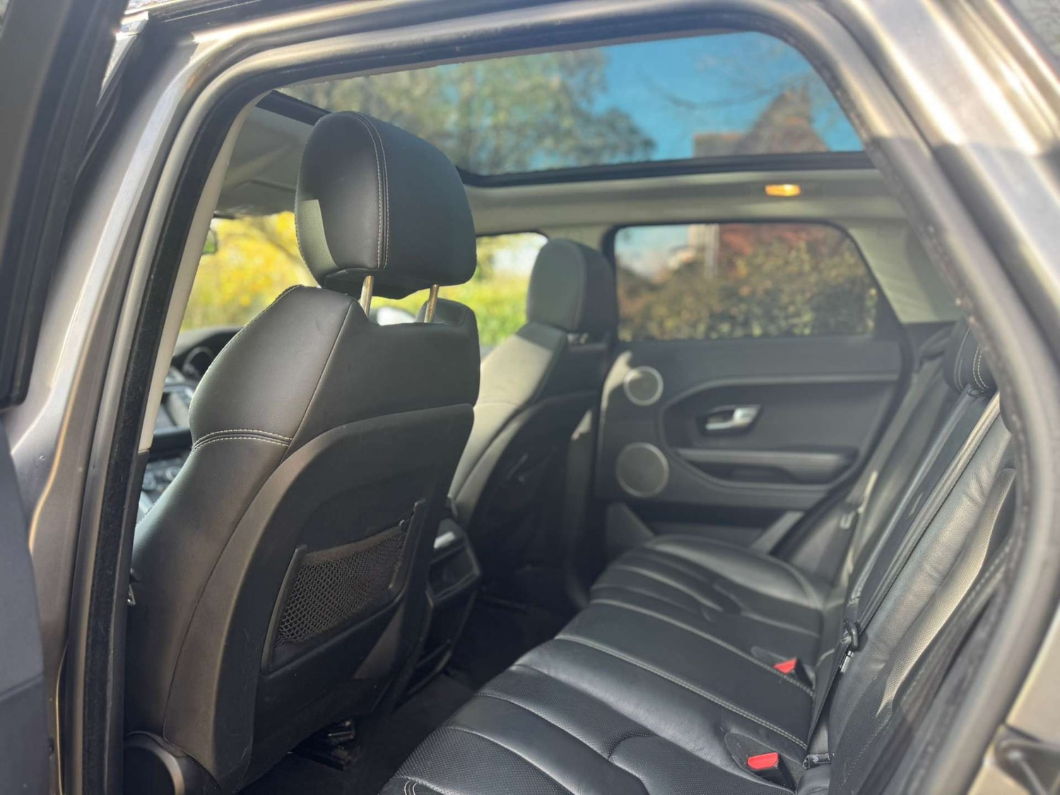 Used Land Rover Range Rover Evoque 2015 for sale - 76525853: Photo 40