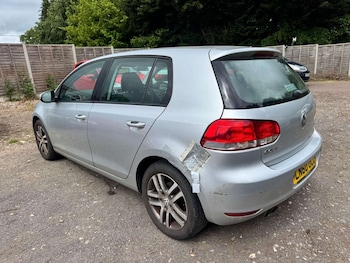 Used Volkswagen Golf 2010 for sale - 78624529: Photo