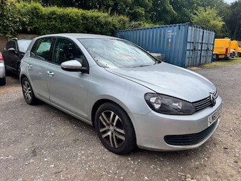 Used Volkswagen Golf 2010 for sale - 78624529: Photo