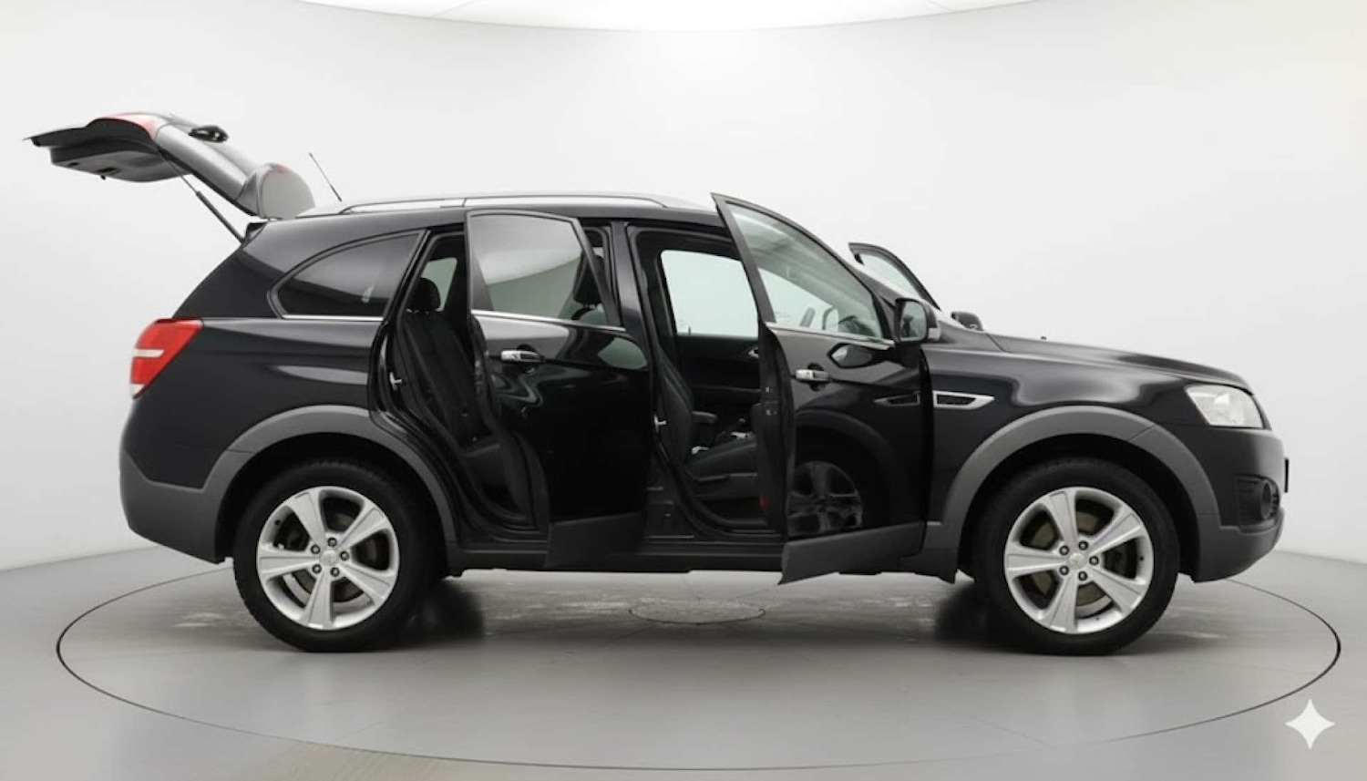 Used Chevrolet Captiva 2013 for sale - 76830131: Photo 13