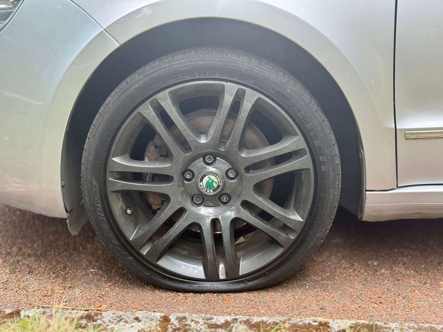 Used Skoda Superb 2012 for sale - 76601451: Photo 10