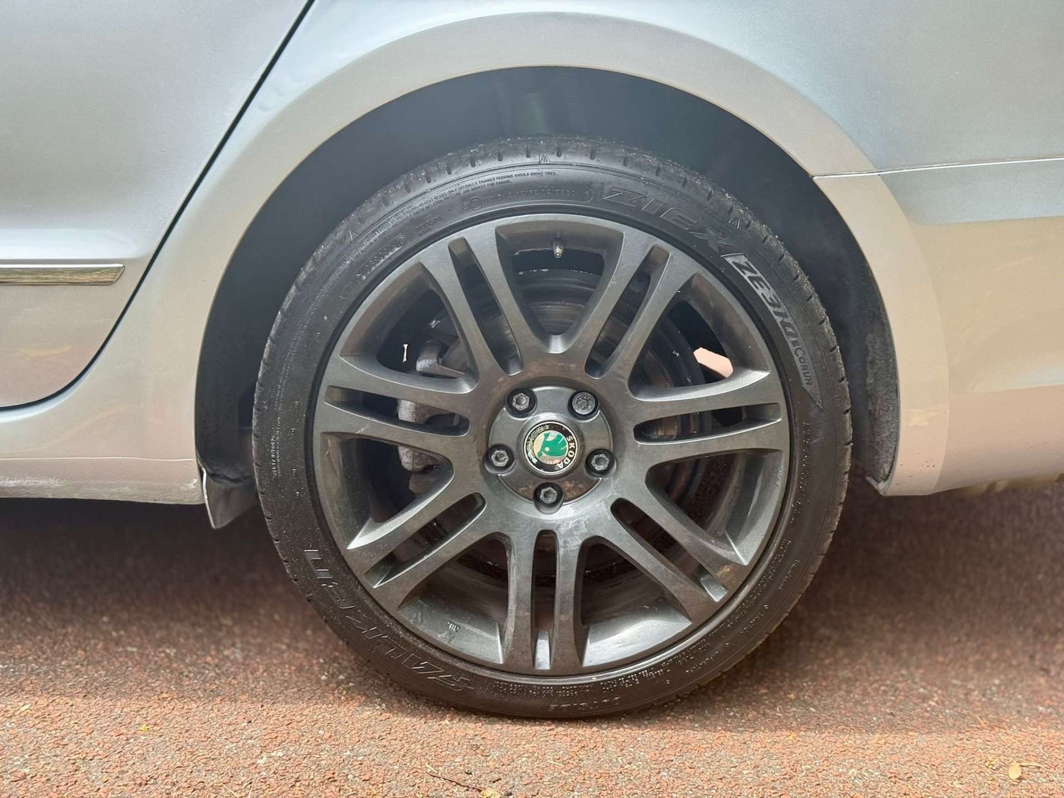 Used Skoda Superb 2012 for sale - 76601451: Photo 12