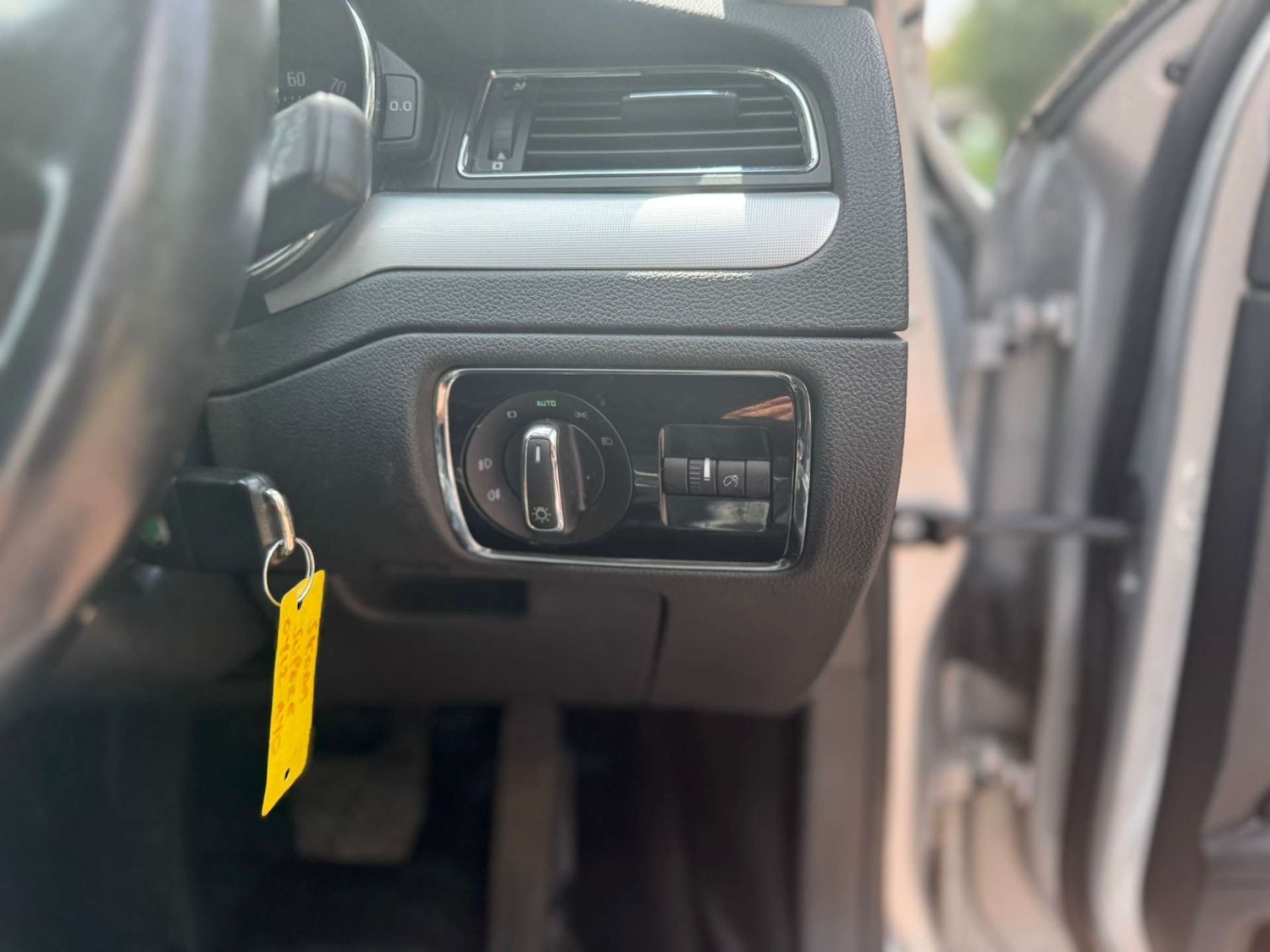 Used Skoda Superb 2012 for sale - 76601451: Photo 15