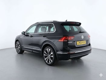 Used Volkswagen Tiguan 2018 for sale - 77821674: Photo