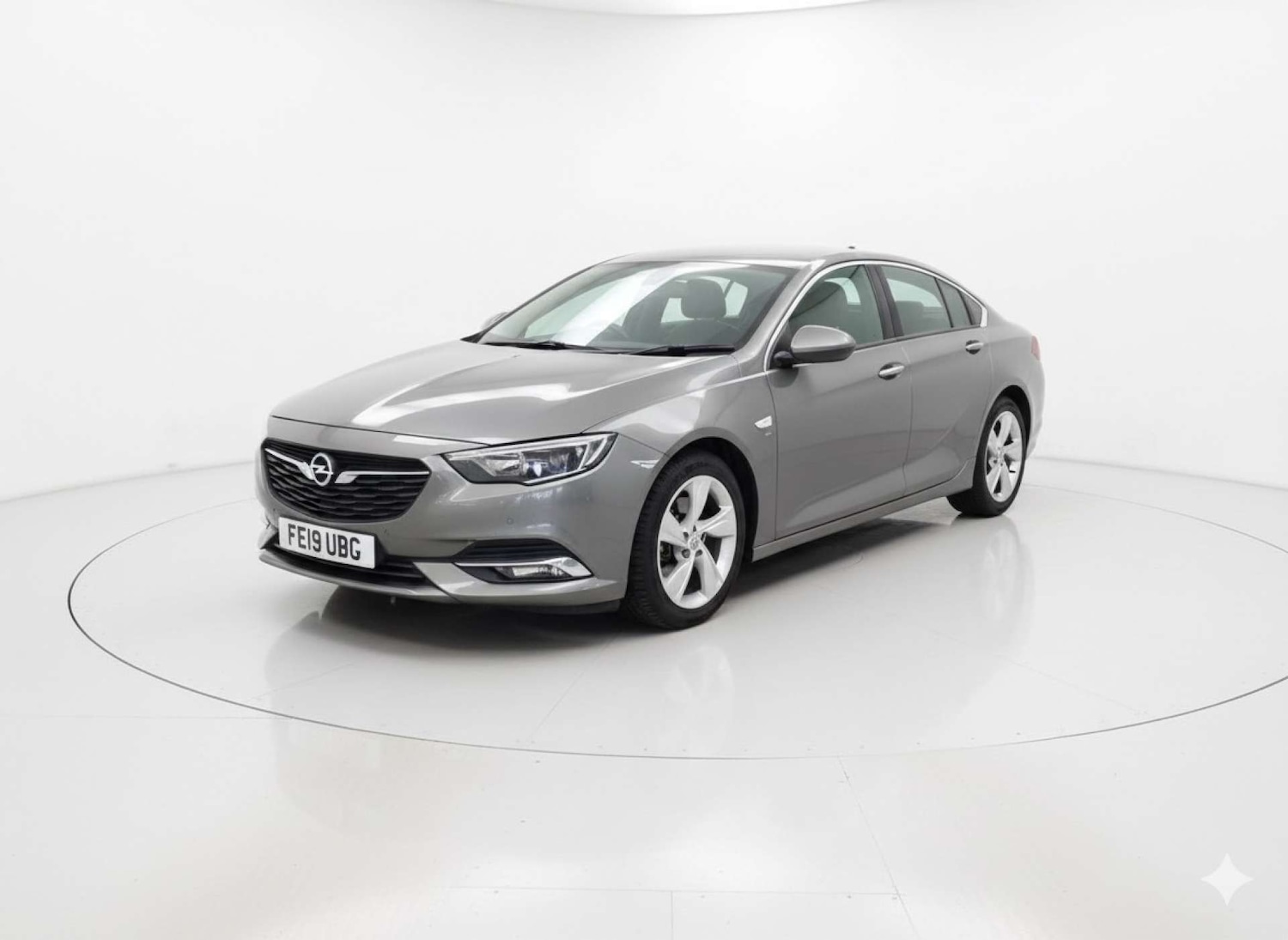 Used Vauxhall Insignia 2019 for sale - 76263533: Photo 2
