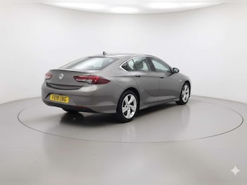 Used Vauxhall Insignia 2019 for sale - 76263533: Photo 4