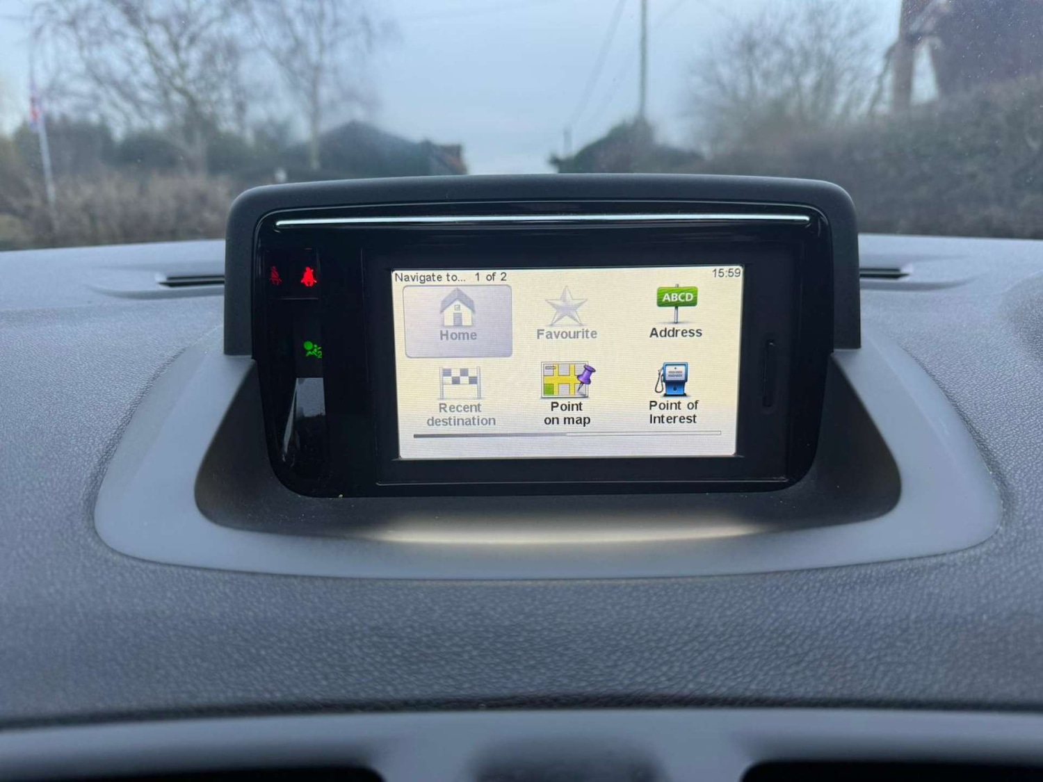 Used Renault Megane 2014 for sale - 77905738: Photo 4