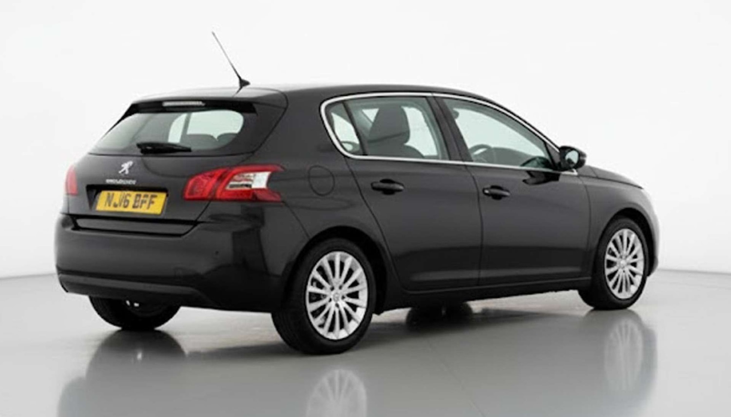 Used Peugeot 308 2016 for sale - 76583425: Photo 14