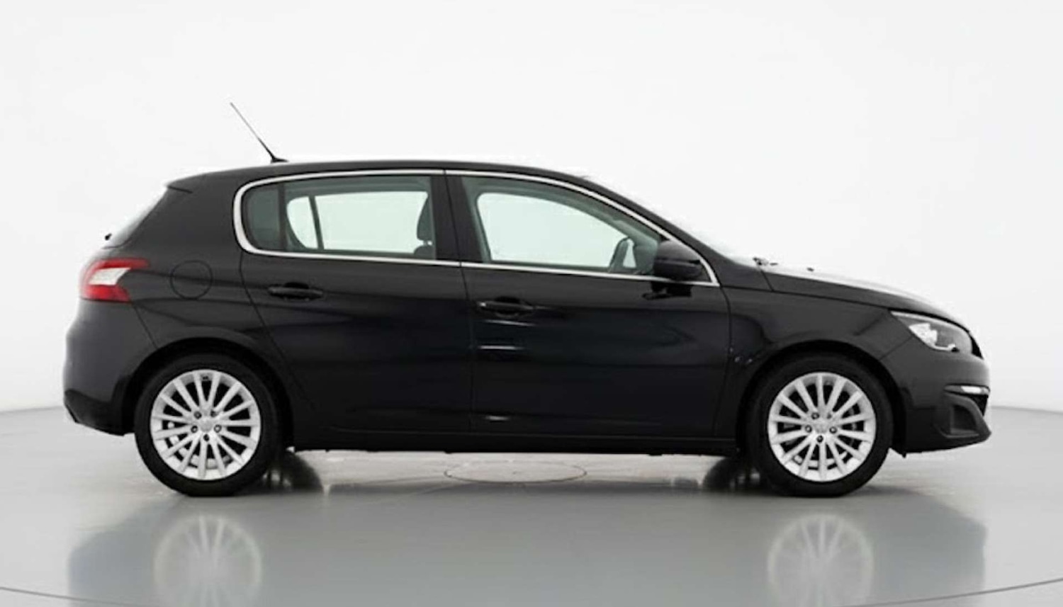 Used Peugeot 308 2016 for sale - 76583425: Photo 16