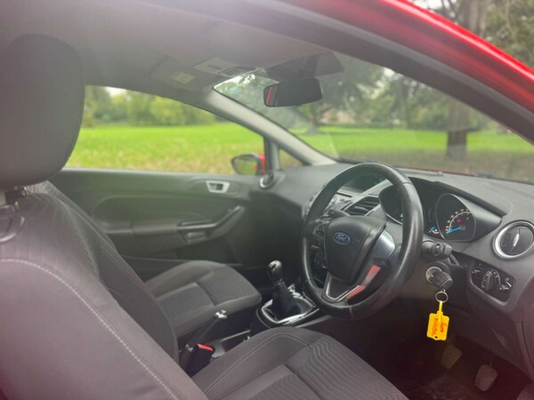 Used Ford Fiesta 2015 for sale - 76208694: Photo 48