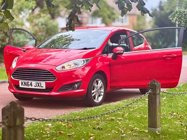 Used Ford Fiesta 2015 for sale - 76208694: Photo 4
