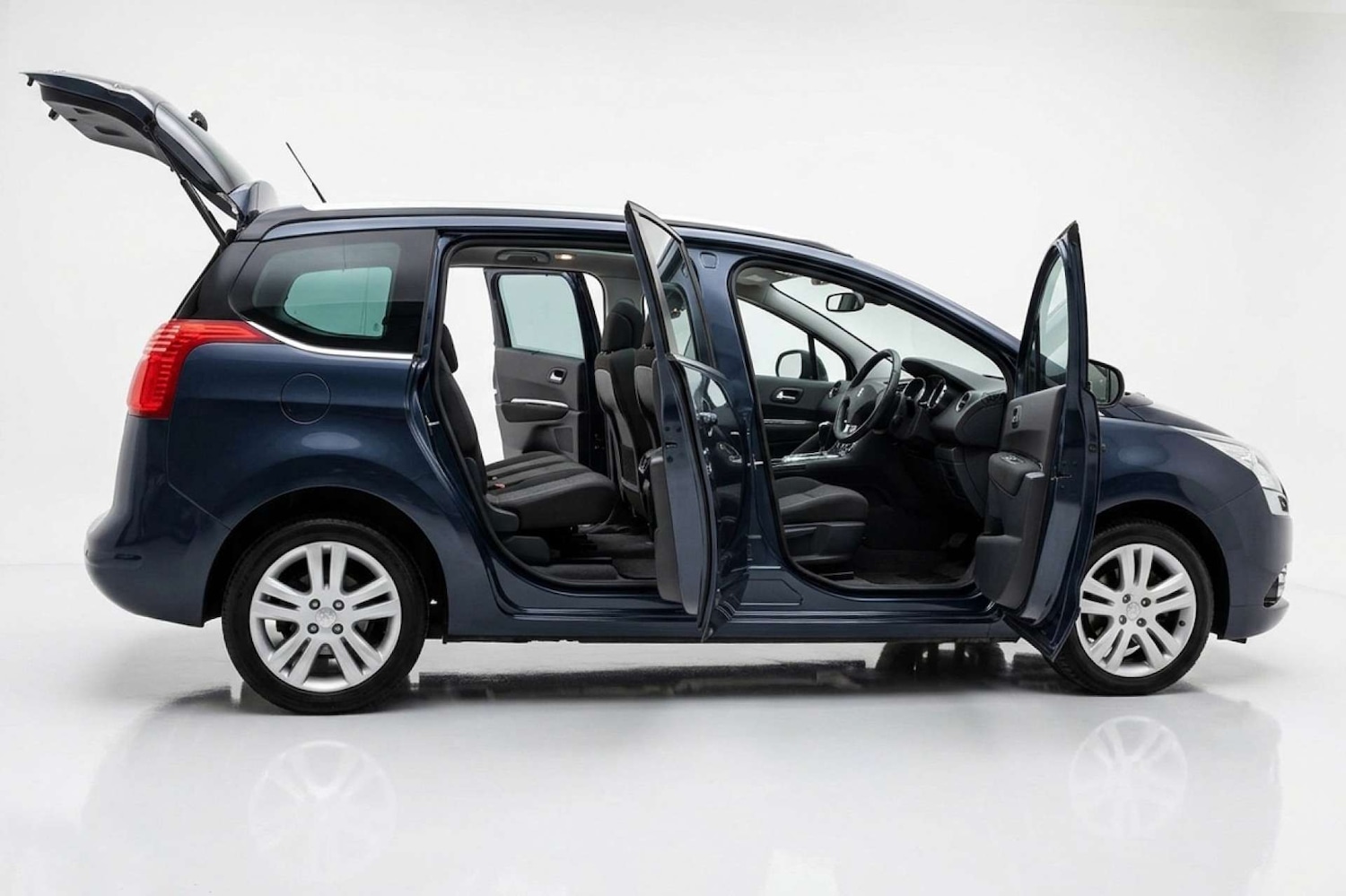 Used Peugeot 5008 2012 for sale - 77821666: Photo 15