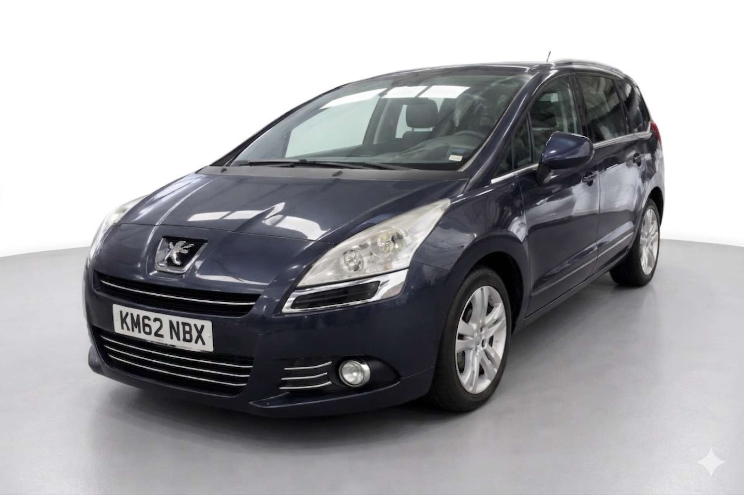 Used Peugeot 5008 2012 for sale - 77821666: Photo 5