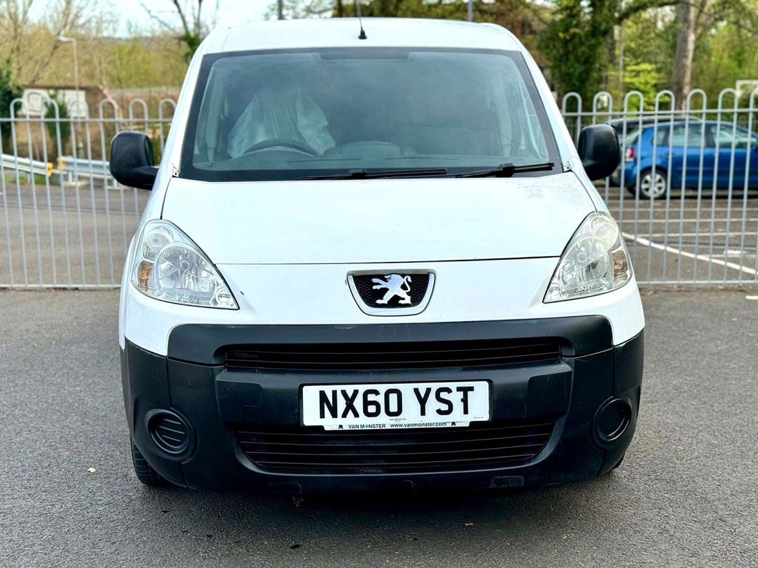 Used Peugeot Partner 2010 for sale - 76601114: Photo 2