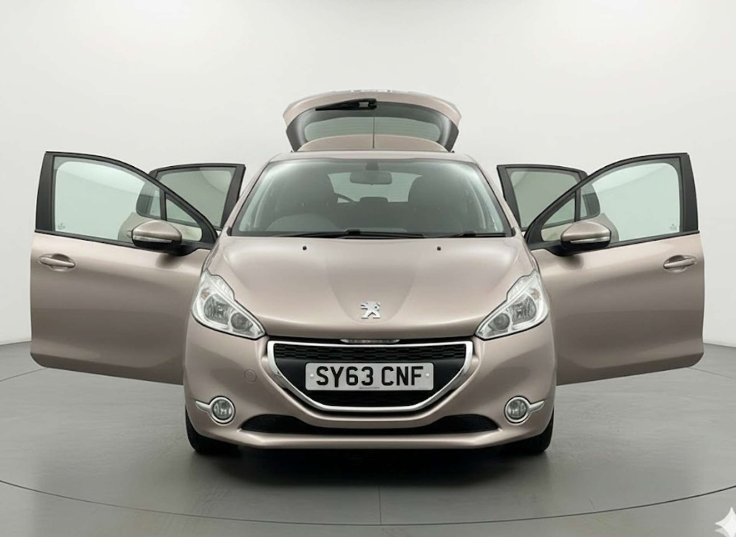Used Peugeot 208 2013 for sale - 76611742: Photo 17