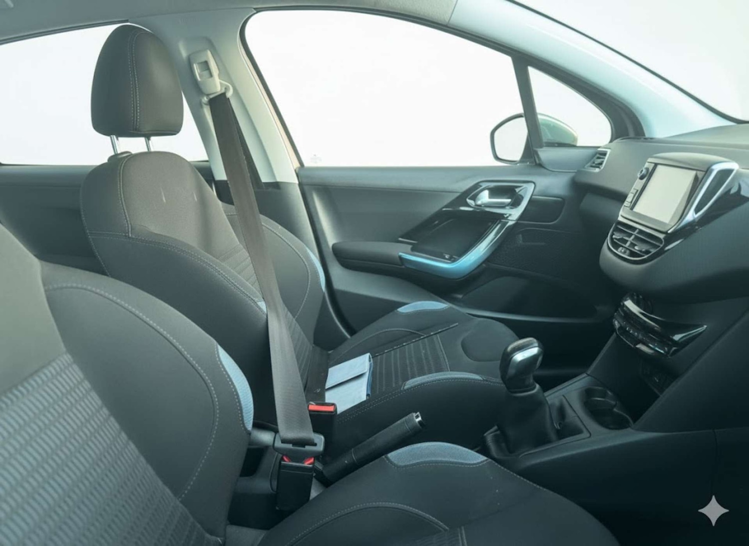 Used Peugeot 208 2013 for sale - 76611742: Photo 19