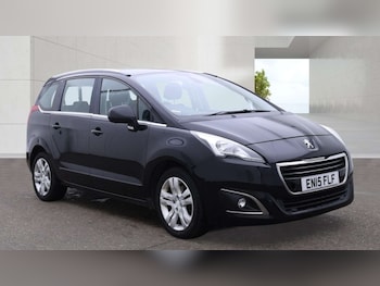 Used Peugeot 5008 2015 for sale - 79558051: Photo