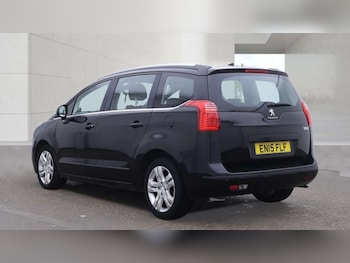 Used Peugeot 5008 2015 for sale - 79558051: Photo