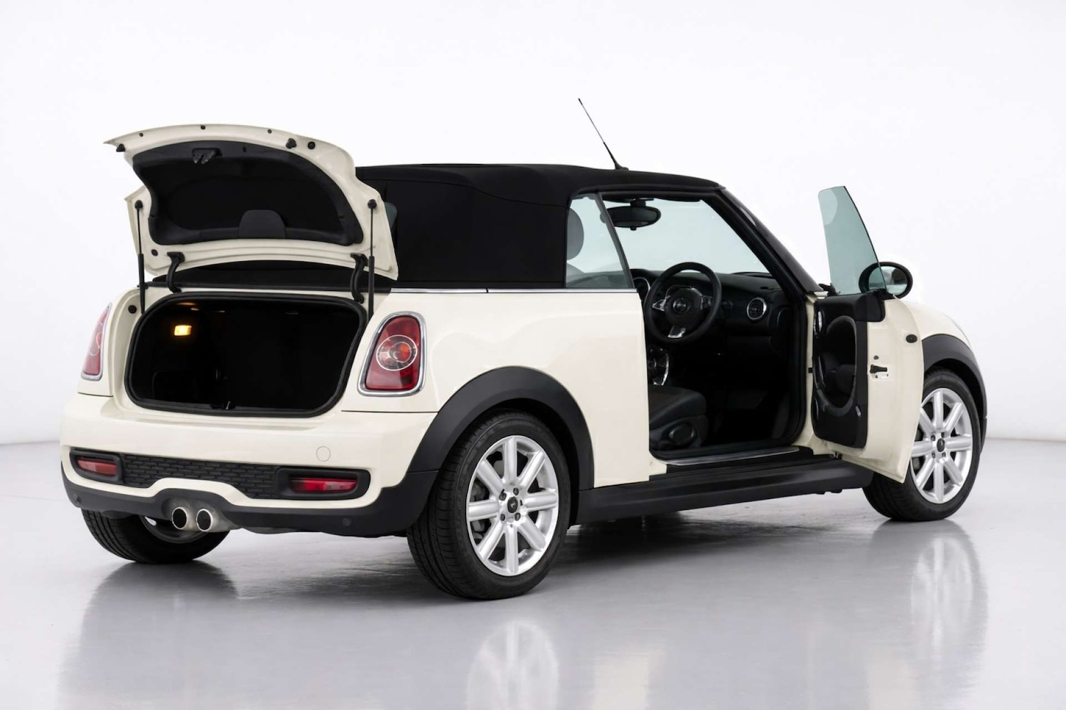 Used MINI Convertible 2014 for sale - 77299355: Photo 21