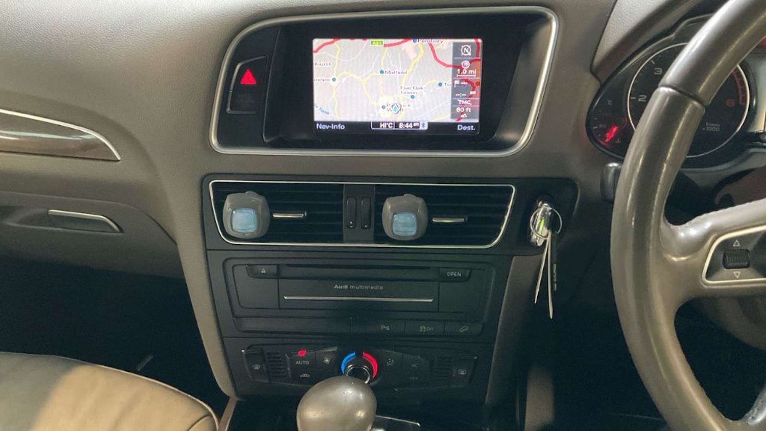 Used Audi Q5 2010 for sale - 77177807: Photo 21