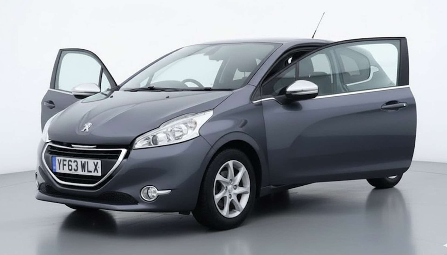 Used Peugeot 208 2013 for sale - 76861661: Photo 13