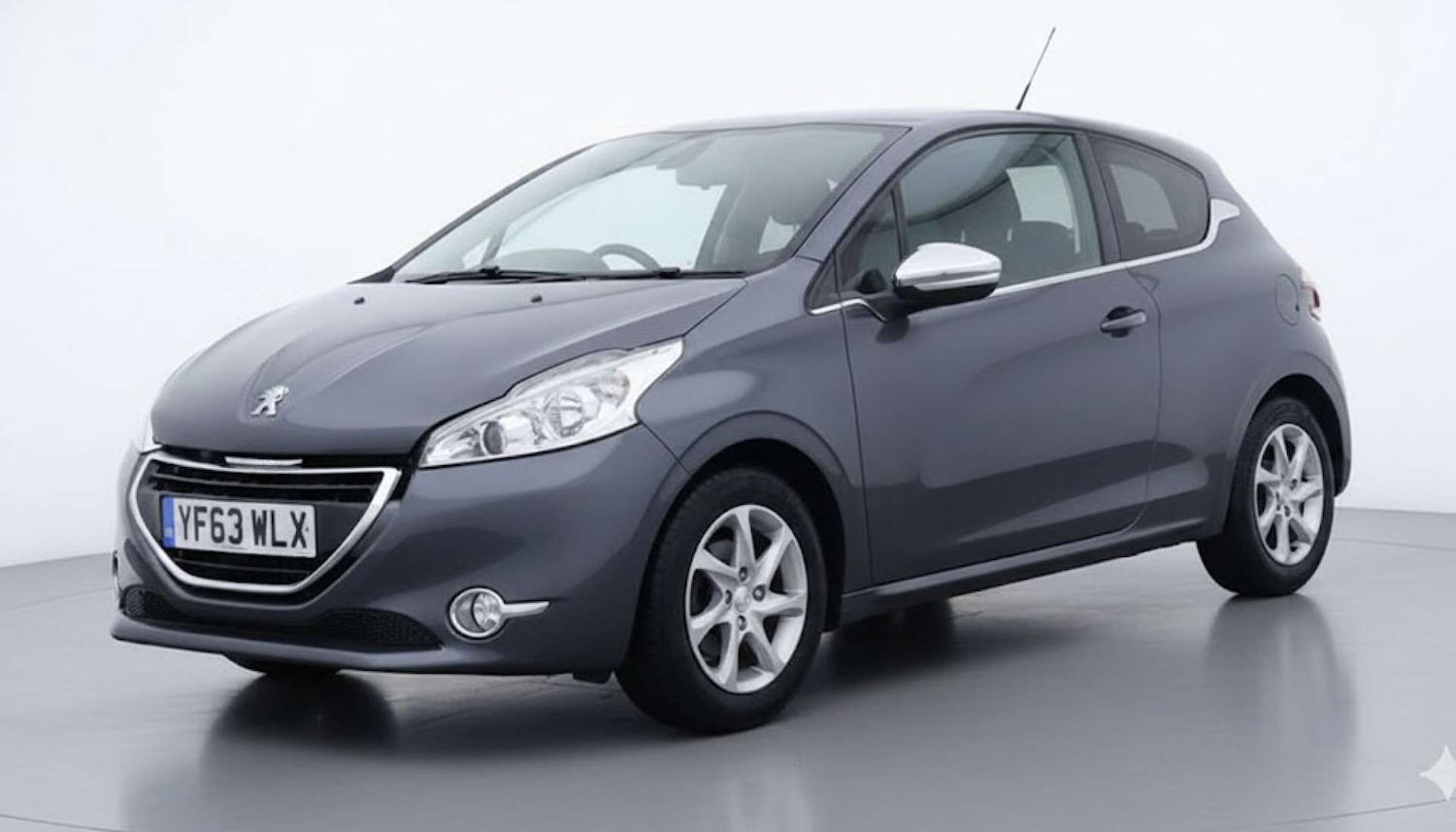Used Peugeot 208 2013 for sale - 76861661: Photo 4