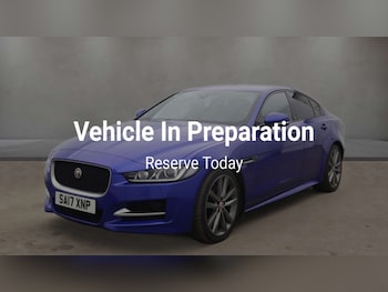 Used Jaguar XE 2017 for sale - 79359150: Photo