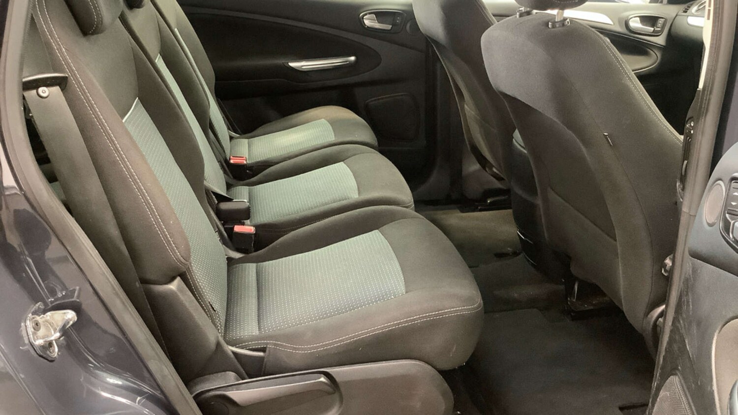 Used Ford S-Max 2014 for sale - 78122066: Photo 10