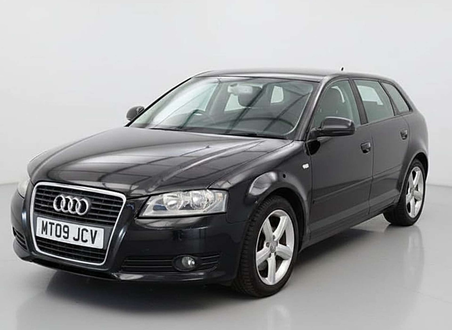 Used Audi A3 2009 for sale - 77262815: Photo 3