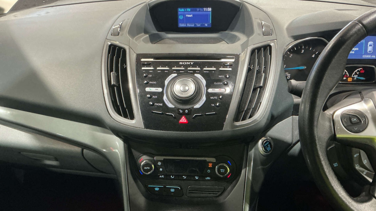 Used Ford C-Max 2015 for sale - 76751987: Photo 23