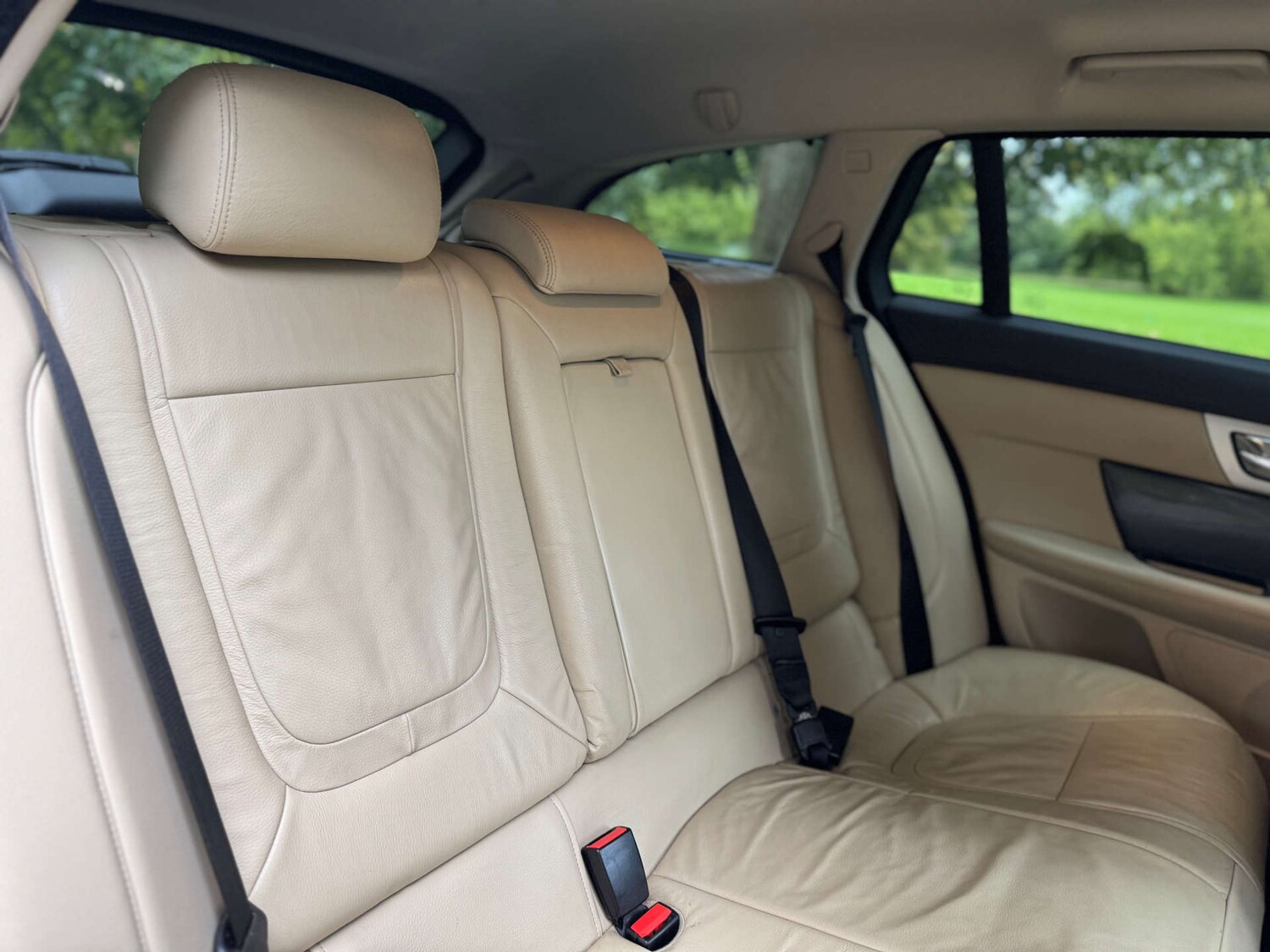 Used Jaguar XF 2015 for sale - 76208696: Photo 67